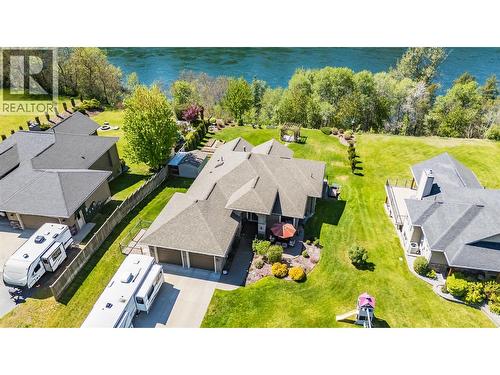 943 Riverview Place, Castlegar, BC - Outdoor With View