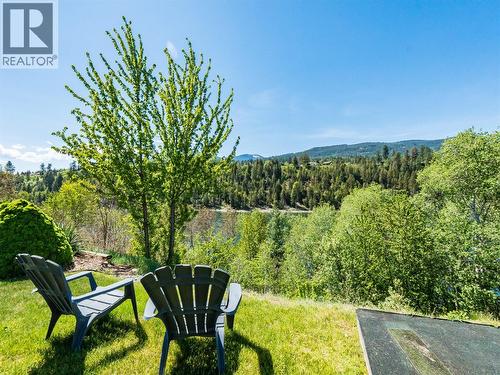 943 Riverview Place, Castlegar, BC - Outdoor With View