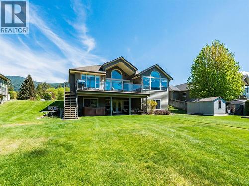 943 Riverview Place, Castlegar, BC - Outdoor With Deck Patio Veranda