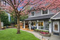 1 1255 E 15TH AVENUE  Vancouver, BC V5T 2S7