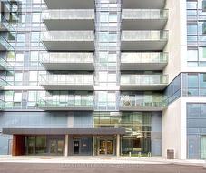 814 - 10 DE BOERS DRIVE Toronto, ON M3J 0G5