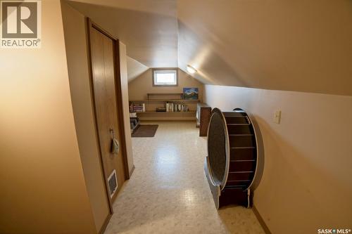 101 5Th Avenue S, Big River, SK - Indoor Photo Showing Other Room