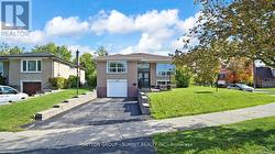 29 FALLOWFIELD ROAD Toronto, ON M9W 2W3