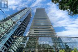 3406 - 33 CHARLES STREET E Toronto, ON M4Y 0A2