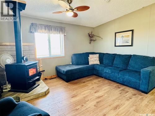 Reiss Acreage, Vibank, SK - Indoor Photo Showing Living Room