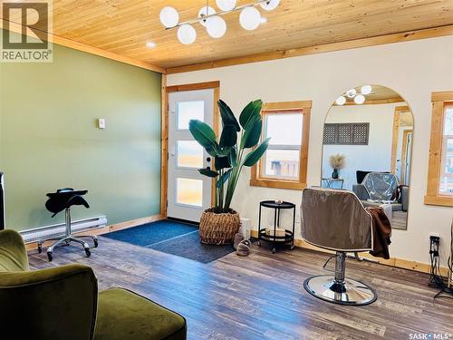 Reiss Acreage, Vibank, SK - Indoor Photo Showing Gym Room