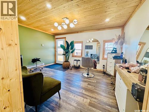 Reiss Acreage, Vibank, SK - Indoor Photo Showing Gym Room