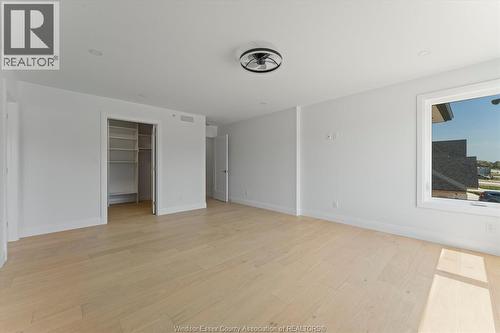 8312 Annie, Mcgregor, ON - Indoor Photo Showing Other Room
