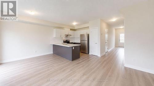 Kitchen - 10 Linden Park Lane, Hamilton, ON - Indoor Photo Showing Kitchen