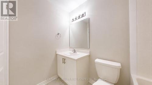 bathroom - 10 Linden Park Lane, Hamilton, ON - Indoor Photo Showing Bathroom