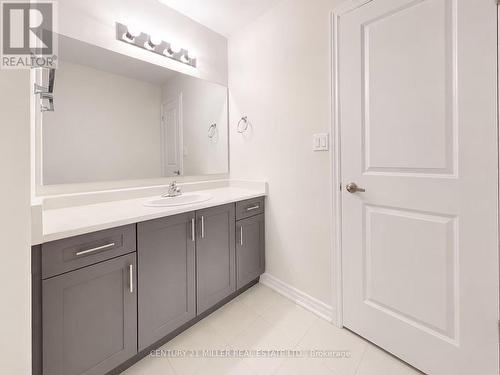 Mbath - 10 Linden Park Lane, Hamilton, ON - Indoor Photo Showing Bathroom