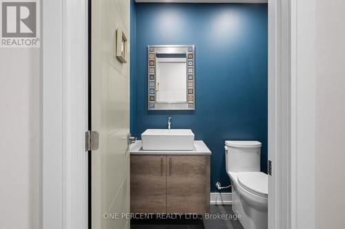 91 Hamilton Avenue N, Ottawa, ON - Indoor Photo Showing Bathroom