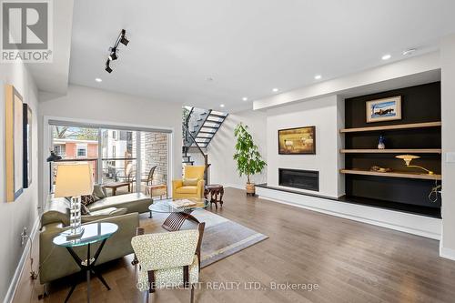 91 Hamilton Avenue N, Ottawa, ON - Indoor Photo Showing Other Room