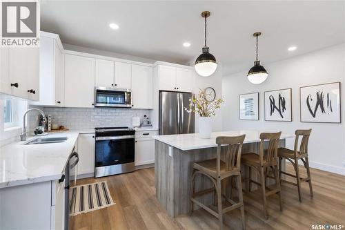 37 105 Hathway Crescent, Saskatoon, SK - Indoor Photo Showing Kitchen With Stainless Steel Kitchen With Double Sink With Upgraded Kitchen
