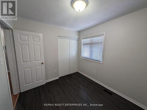 40 Sweetwood Circle, Brampton, ON - Indoor Photo Showing Other Room