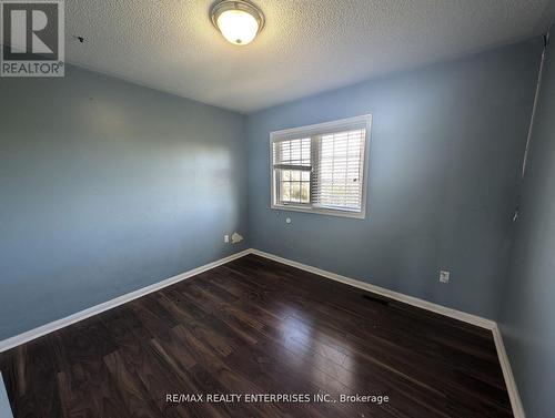 40 Sweetwood Circle, Brampton, ON - Indoor Photo Showing Other Room