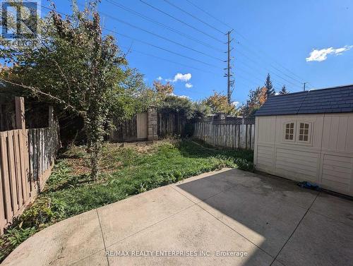 40 Sweetwood Circle, Brampton, ON - Outdoor