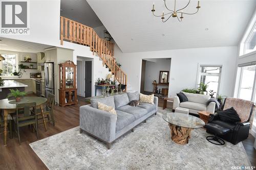 213 Birch Avenue, Tobin Lake, SK - Indoor Photo Showing Living Room