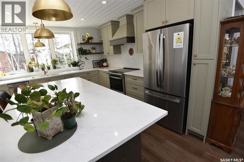 213 Birch Avenue, Tobin Lake, SK - Indoor Photo Showing Kitchen