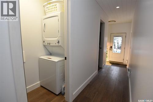 213 Birch Avenue, Tobin Lake, SK - Indoor Photo Showing Laundry Room