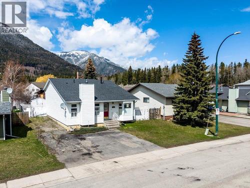 1285 Ponderosa Drive  Sparwood, BC V0B 2G0