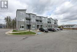 12 - 925 DEVERON CRESCENT London South, ON N5Z 5A4