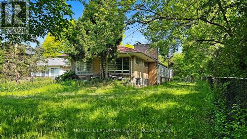 117 Arjay Crescent, Toronto, ON - Outdoor