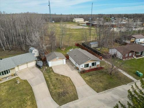 19 Hunter Crescent, Pinawa, MB - Outdoor With View