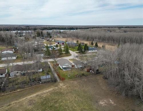 So close to the water!! - 19 Hunter Crescent, Pinawa, MB - Outdoor With View