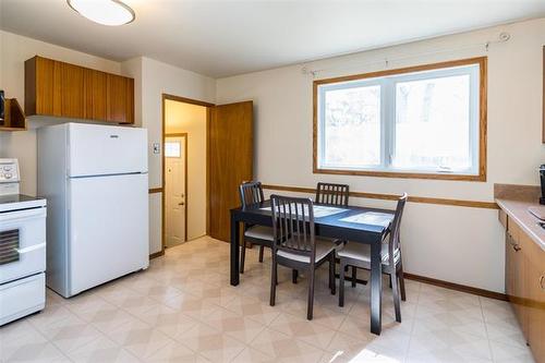 156 Ridley Pl, Winnipeg, MB 
