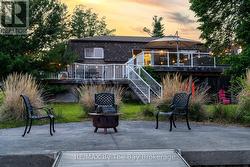 83 OLD MOSLEY STREET Wasaga Beach, ON L9Z 2J5