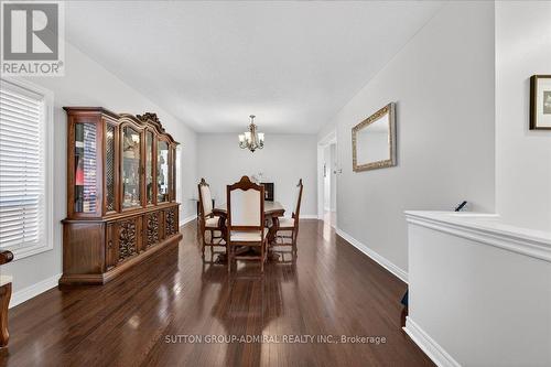 6 White Crescent, Barrie, ON - Indoor Photo Showing Dining Room