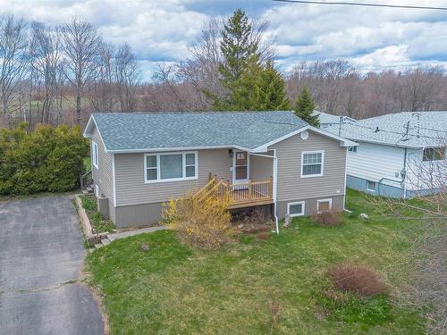 42 Holic Avenue, North Sydney, NS 