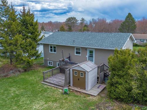 42 Holic Avenue, North Sydney, NS 