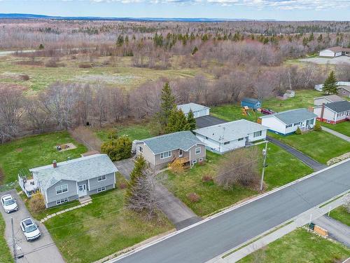 42 Holic Avenue, North Sydney, NS 