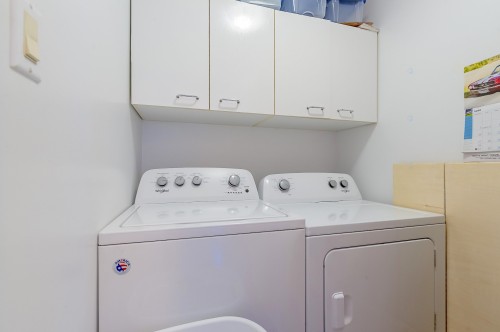 Laundry - 102-775 Rue Rodier, Saint-Jean-Sur-Richelieu, QC - Indoor Photo Showing Laundry Room