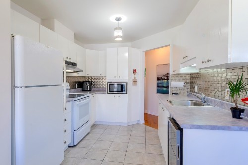 Kitchen - 102-775 Rue Rodier, Saint-Jean-Sur-Richelieu, QC - Indoor Photo Showing Kitchen