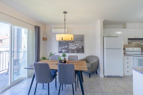 Dining Room - 102-775 Rue Rodier, Saint-Jean-Sur-Richelieu, QC - Indoor Photo Showing Other Room