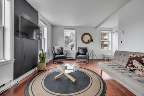 Salon - 1-396 Rue Lockwell, Québec (La Cité-Limoilou), QC - Indoor Photo Showing Living Room