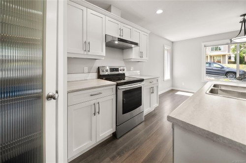 1730 Parhar Rd, Nanaimo, BC - Indoor Photo Showing Kitchen With Double Sink