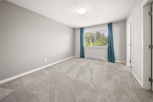 1730 Parhar Rd, Nanaimo, BC - Indoor Photo Showing Other Room