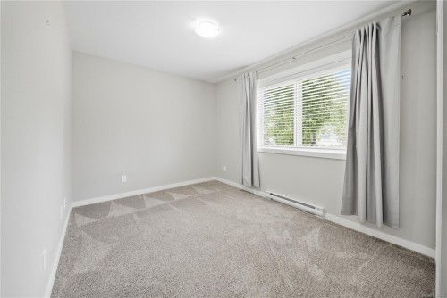 1730 Parhar Rd, Nanaimo, BC - Indoor Photo Showing Other Room