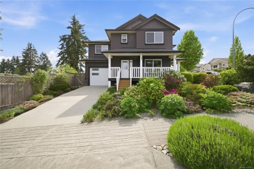 1730 Parhar Rd, Nanaimo, BC - Outdoor