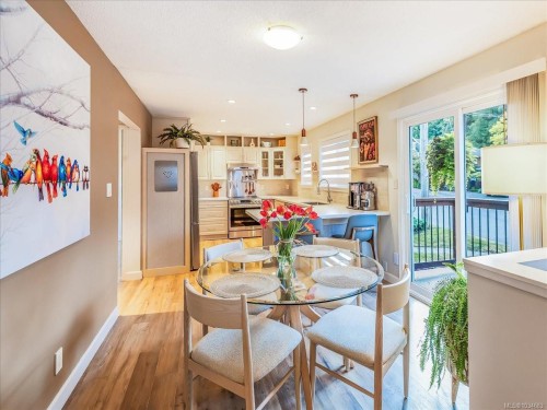 3298 Cook St, Chemainus, BC 