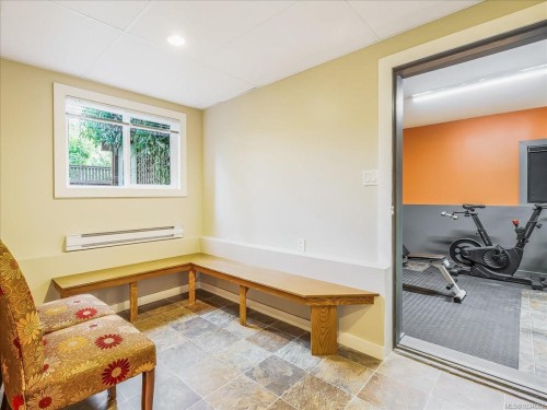 3298 Cook St, Chemainus, BC 