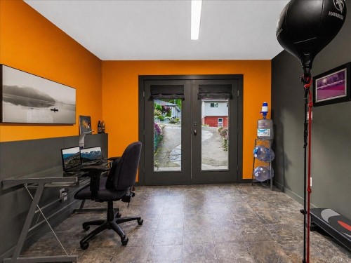 3298 Cook St, Chemainus, BC 