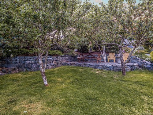 3298 Cook St, Chemainus, BC 