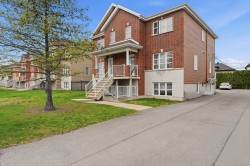 A-1231 Rue des Montérégiennes  Repentigny (Repentigny), QC J5Y 0H7