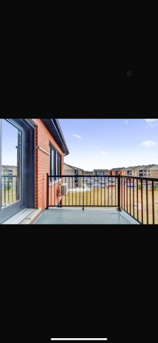 Balcon - 7-7200 Rue De Lunan, Brossard, QC -  With Exterior