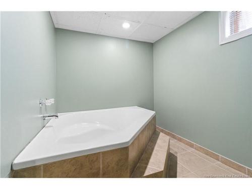 29 Eighth St, Moncton, NB 
